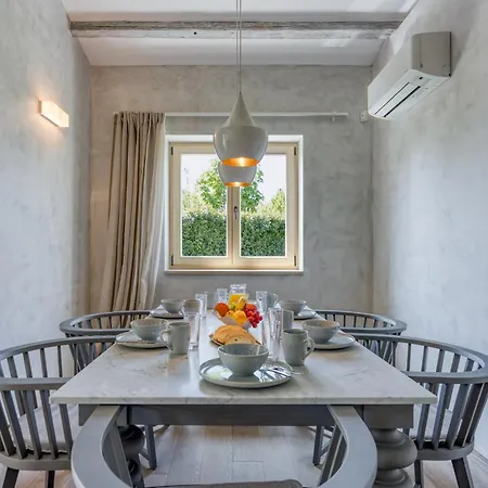 Villa Mariva By Qubo *